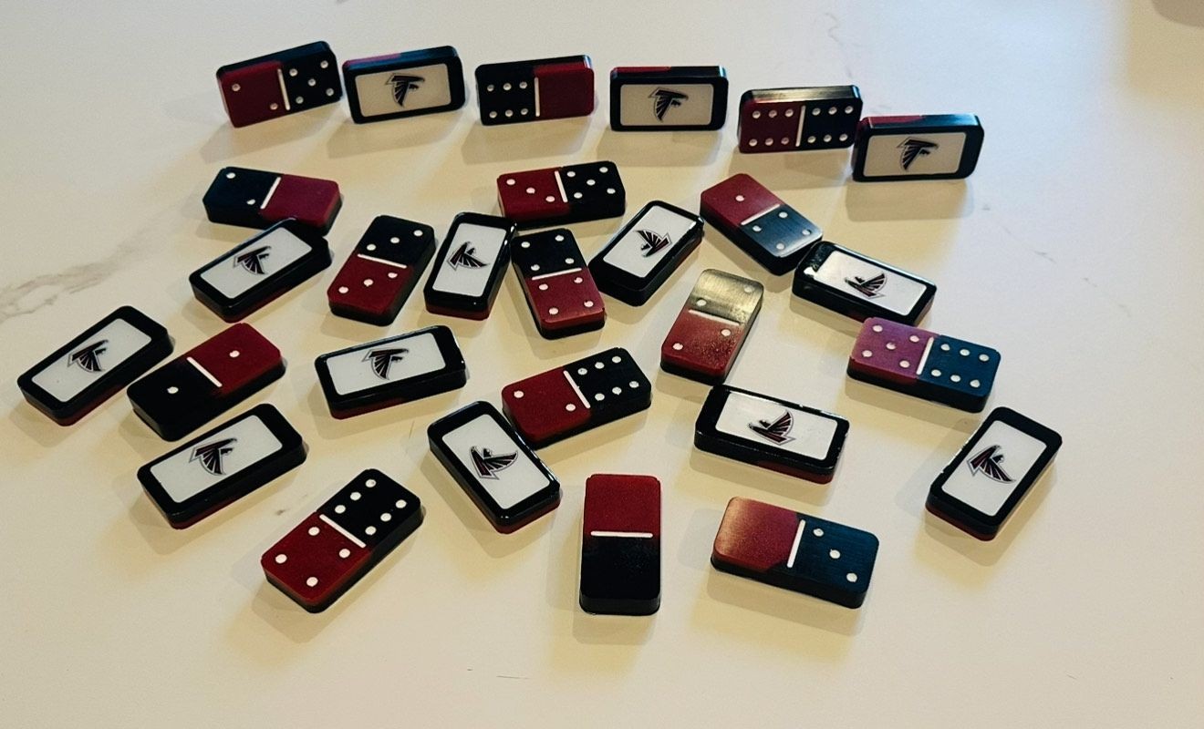 Atlanta Falcon themed domino set